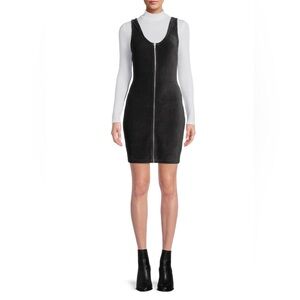 No Boundaries Juniors Pinafore Dress. Black. Size Large.